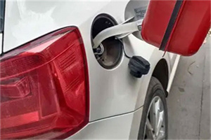 云岩区24小时救援车收费标准