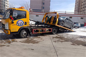 云岩区救援拖车费用怎么算